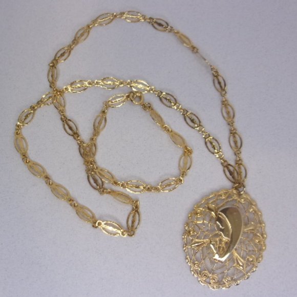 Holy Mary Filigree Gold Tone Pendant Necklace 24" L - Picture 6 of 10